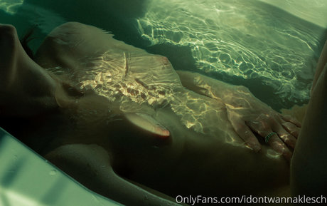 idontwannaklesch naked onlyfans