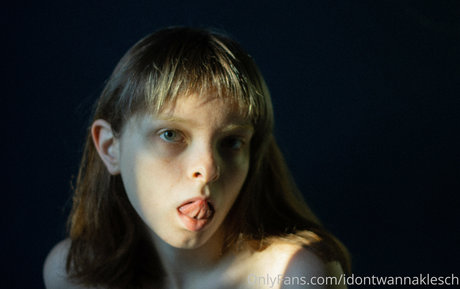 idontwannaklesch onlyfans strip tease