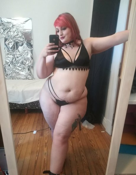 sweetybeluu onlyfans nude leaks