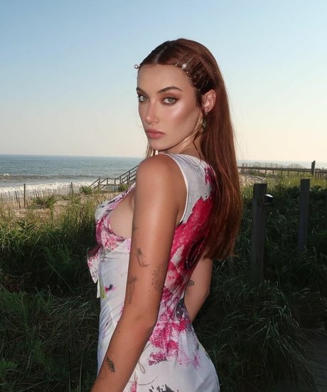 Olivia OBrien only fans leak nude