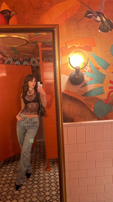 Olivia OBrien Profile pic