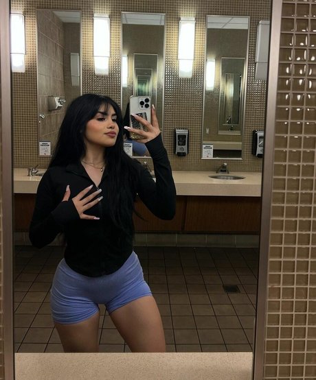 Annette Vasquez onlyfans free