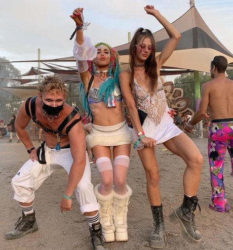 MissAlice onlyfans gratis