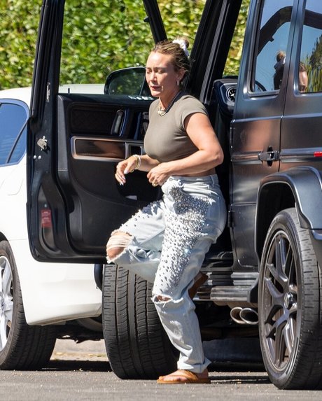 Hillary Duff onlyfans lesk