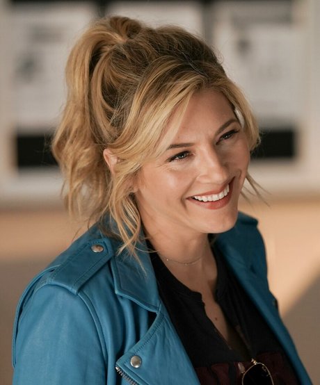 Katheryn Winnick onlyfans nide