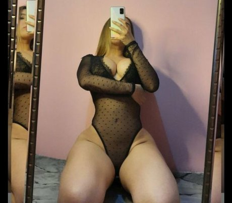 Daniela Trevino nude only fans