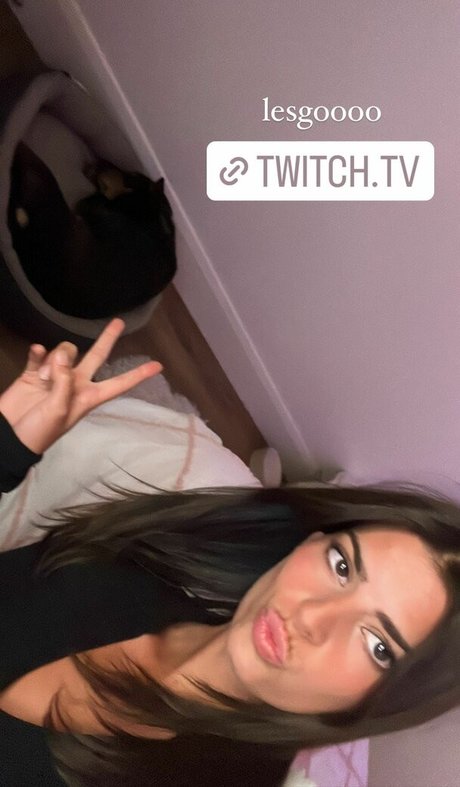 Develique new onlyfans leak