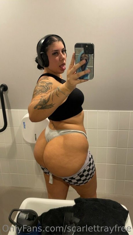 scarlettrayfree ass onlyfans