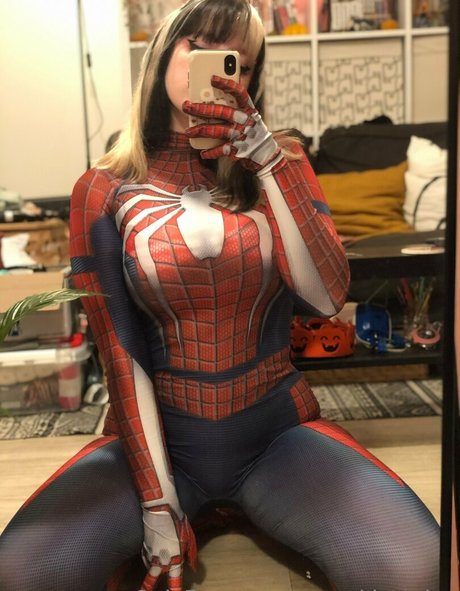 pumpkin mina onlyfans strip tease