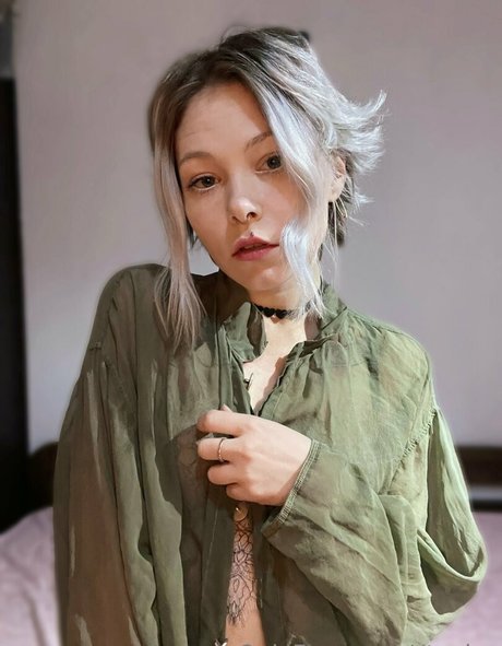 strwbrr onlyfans leaked nude