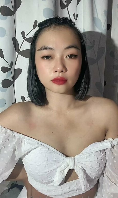 chaniasa nude only fans