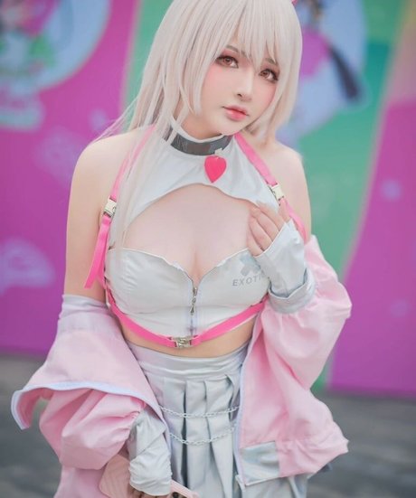 MiMi Chan onlyfans model