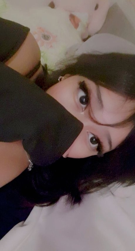 Hanilovesyouu only fans leak