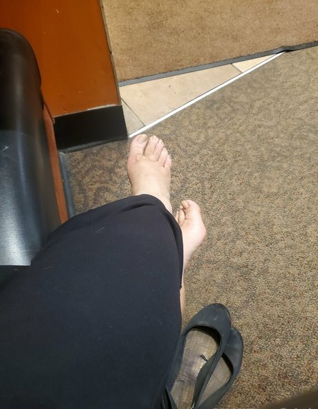 missfeetstink onlyfans photos