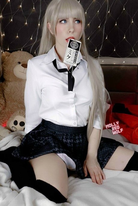 MollyRedWolf only fans free