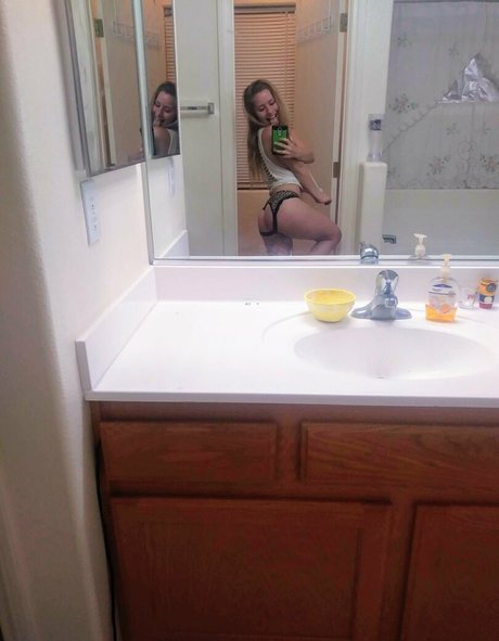 lillillylitxxx free onlyfans