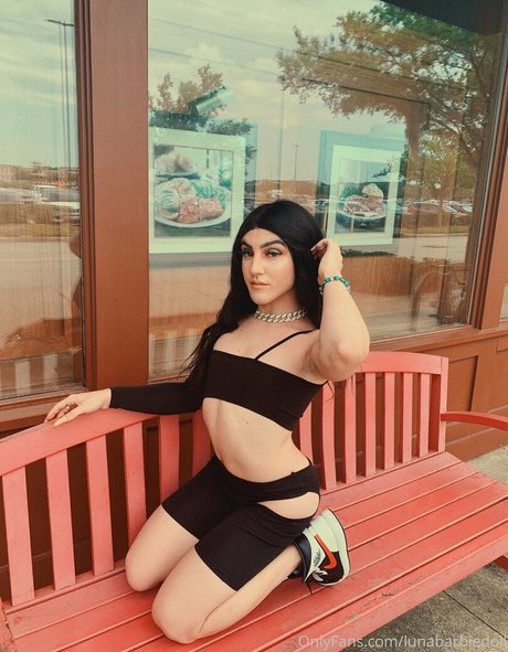 lunabarbiedoll leaks onlyfans porn