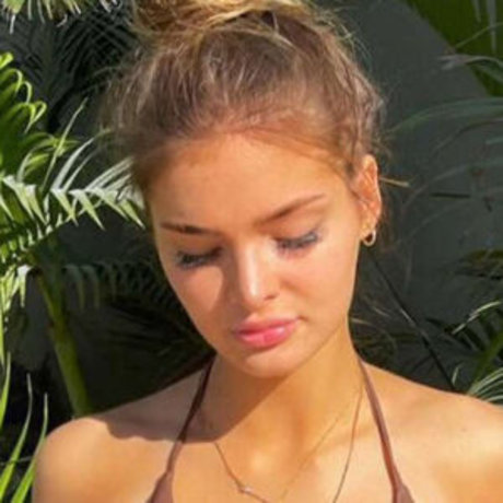 Brighton Rosie Sharbino nsfw onlyfans