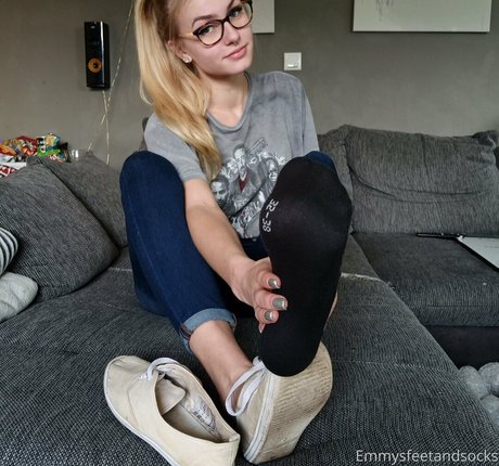 emmyfeetandsocks onlyfans leak fuck