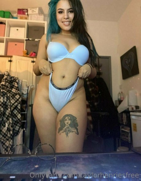taylorhenriesfree onlyfans fotos