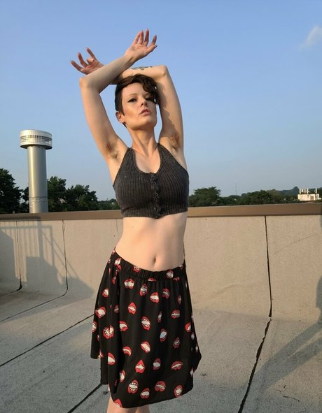 hennanuellerfree onlyfans leaked tits