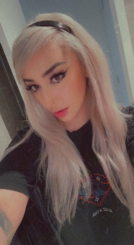 sawina onlyfans leams