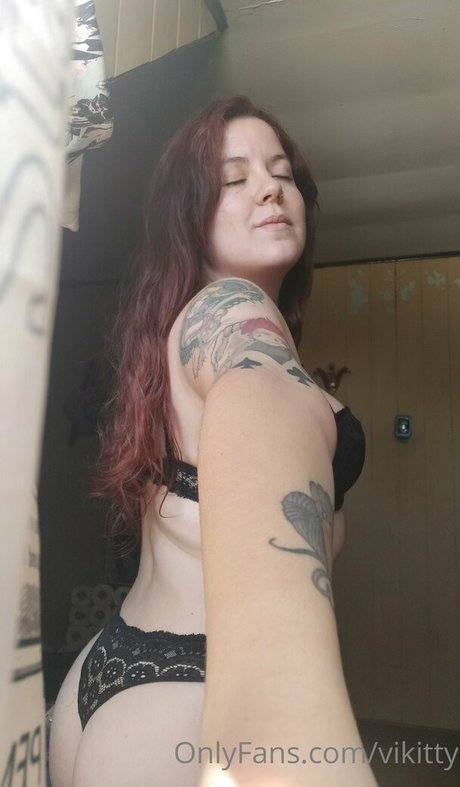 vikitty nudes only fans