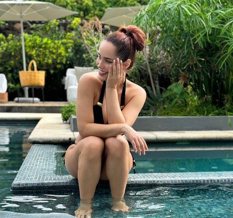 Ana Lucia Dominguez onlyfans leak