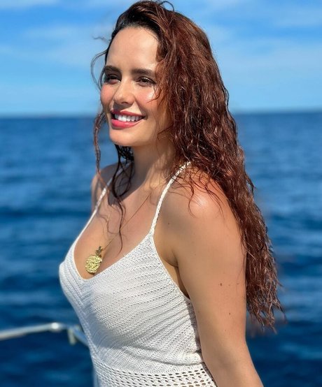 Ana Lucia Dominguez onlyfans nide