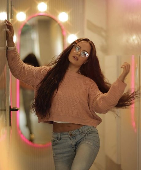 Ana Lucia Dominguez hot onlyfans