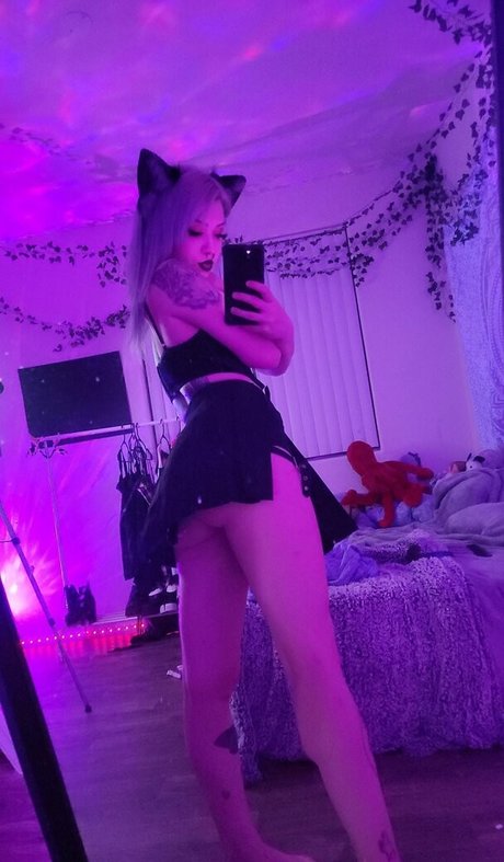 fawkslily free onlyfans