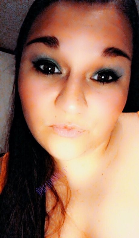 begformolly onlyfans porn nude