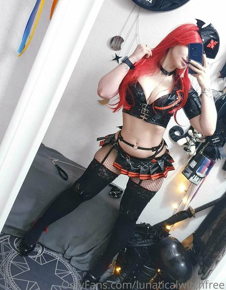 lunaticalwitchfree onlyfans leaks