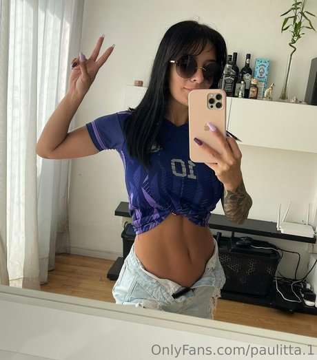 paula prada onlyfans picture