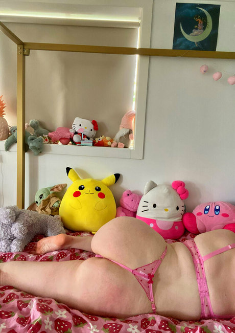 strawbryspice only fans nude