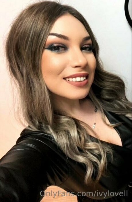 ivylovell nude onlyfans leaks