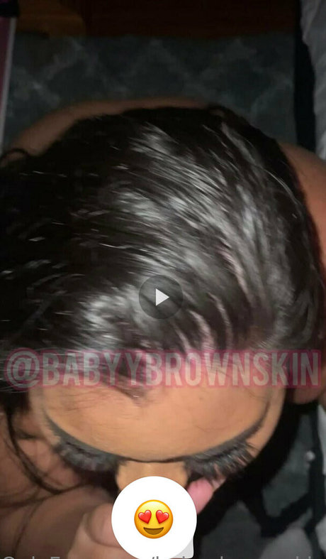 babyybrownskinfree onlyfans x