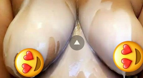 babyybrownskinfree naked onlyfans