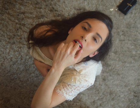 mirabella 00 porn onlyfans leaks