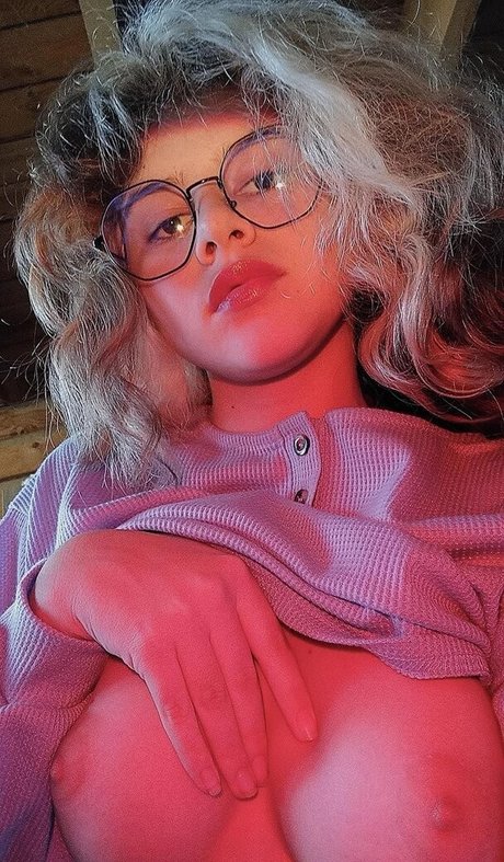 StrangeRabbit onlyfans