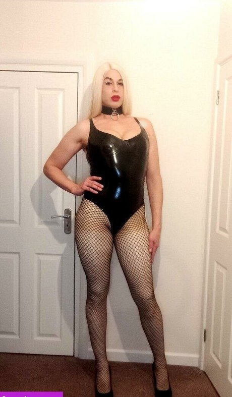 LiaLaRosa onlyfans exposed