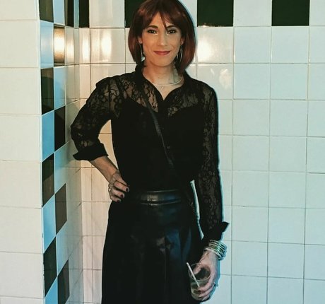 Jennifer London nude porn onlyfans