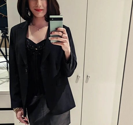 Jennifer London leaked onlyfans nudes