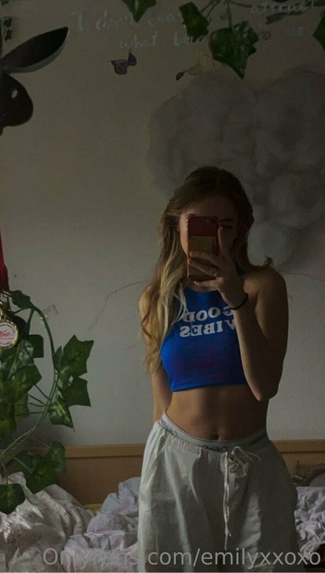 emilyxxoxo nudes onlyfans leaked