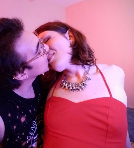 asteriafree69 desnuda onlyfans