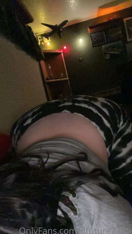 dfuture7786 onlyfans leak ass