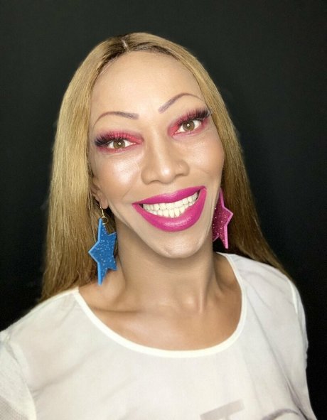 shemale 23cm xxx onlyfans