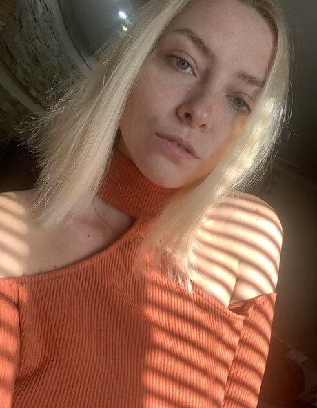 rosy blondbabe onlyfans xxx