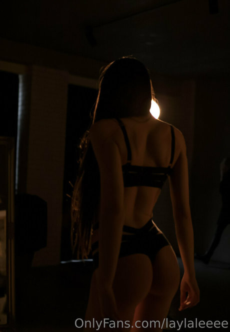 dinadimond onlyfans striptease