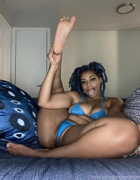 chenalfeet ass onlyfans